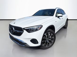 Used 2025 Mercedes-Benz GLC 350e video 1