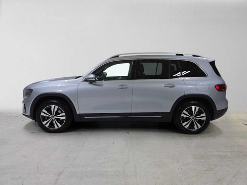 Used 2026 Mercedes-Benz GLB 250 4MATIC image 6