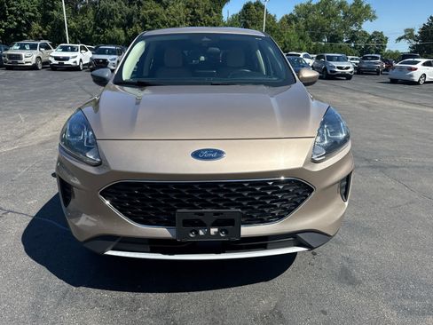 Used 2020 Ford Escape SE AWD/4WD image 8