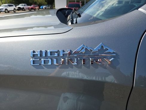 Used 2024 Chevrolet Silverado 1500 High Country AWD/4WD image 40