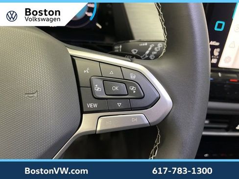 New 2026 Volkswagen Atlas Cross Sport SE image 17