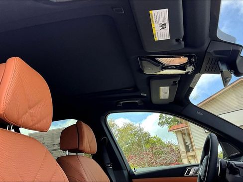 New 2026 BMW X5 sDrive40i image 22