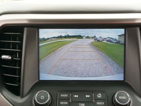 Used 2018 GMC Acadia SLT AWD/4WD image 12
