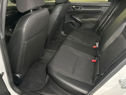 Used 2024 Honda Civic Sport image 14