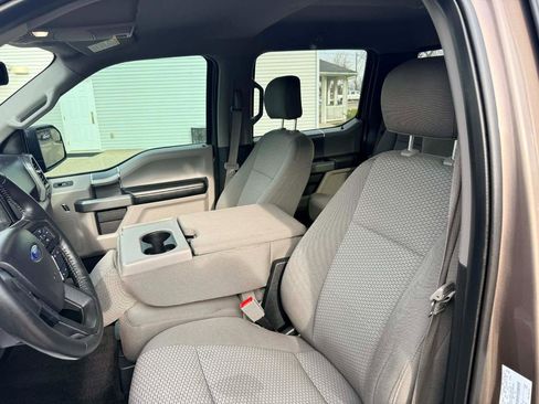 Used 2018 Ford F150 XLT w/ Equipment Group 302A Luxury AWD/4WD image 13
