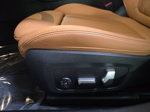 Used 2023 BMW i4 eDrive35 RWD image 25