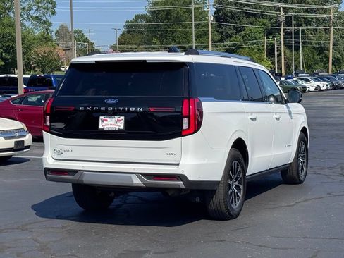 Used 2025 Ford Expedition Max Platinum AWD/4WD image 19
