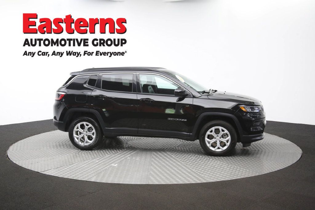 Used 2024 Jeep Compass Latitude AWD/4WD image 47
