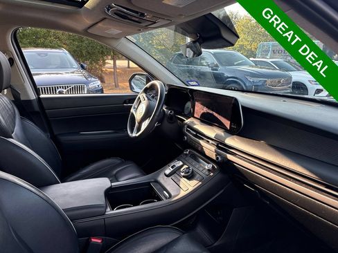 Used 2023 Hyundai Palisade Limited FWD image 14