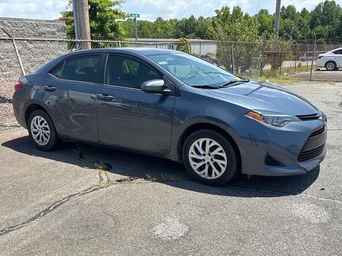 Used 2019 Toyota Corolla LE FWD image 6