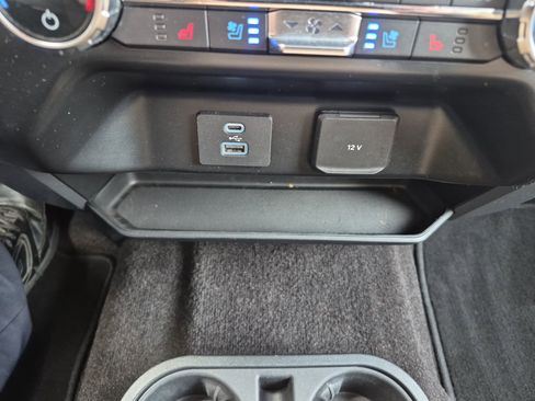 Used 2021 Ford F150 Lariat image 30