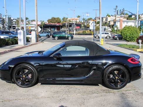Used 2015 Porsche Boxster image 11