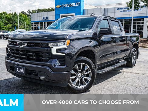 Used 2023 Chevrolet Silverado 1500 RST w/ Protection Package AWD/4WD image 3