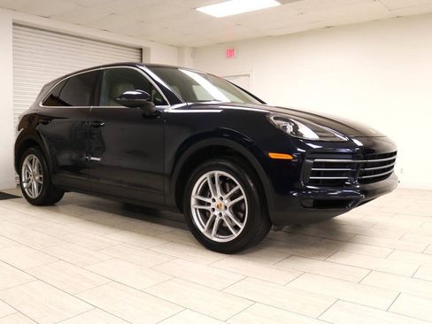 Used 2020 Porsche Cayenne Turbo AWD/4WD image 4