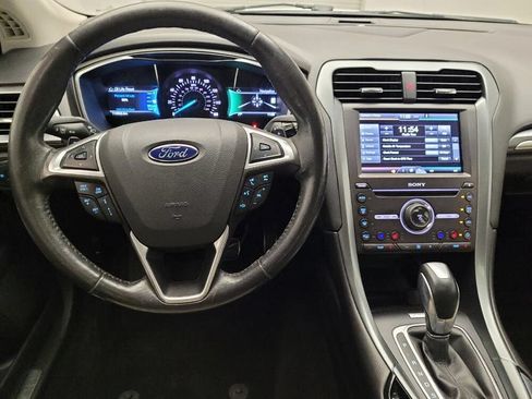 Used 2016 Ford Fusion Titanium FWD image 11