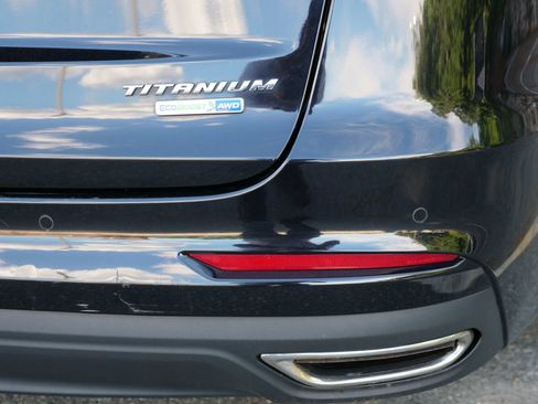 Used 2019 Ford Fusion Titanium AWD/4WD image 27