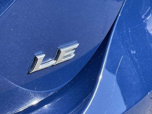 Used 2023 Toyota Camry LE w/ Convenience Package FWD image 10