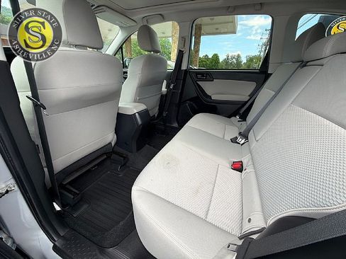 Used 2015 Subaru Forester 2.5i Premium w/ Protection Package #1 AWD/4WD image 13