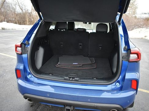 Used 2023 Ford Escape ST-Line Elite w/ Premium Technology Package image 32