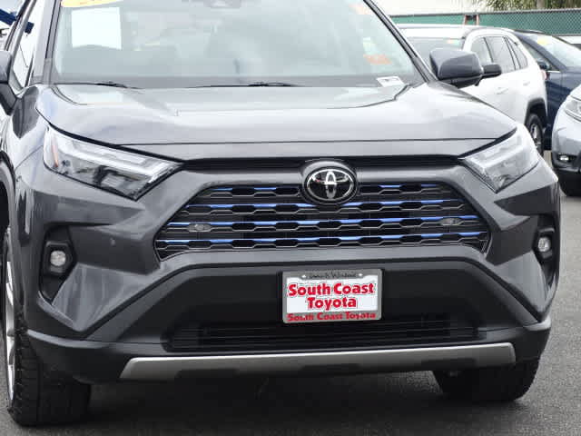 Used 2023 Toyota RAV4 Limited w/ Limited Grade Weather Package AWD/4WD image 4