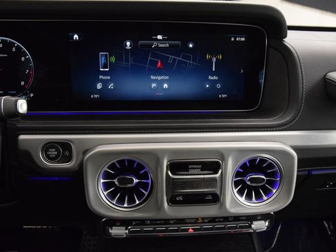 Used 2025 Mercedes-Benz G 63 AMG 4MATIC image 26