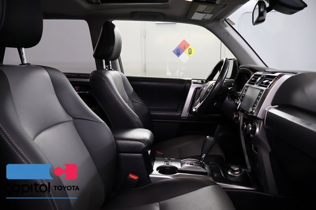 Certified 2023 Toyota 4Runner SR5 Premium w/ Moonroof Package AWD/4WD image 31