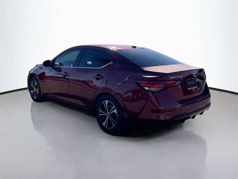 Used 2021 Nissan Sentra SV image 4