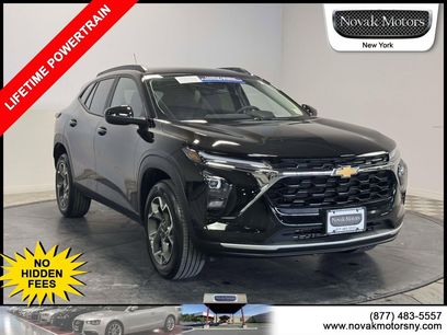 Used 2025 Chevrolet Trax LT w/ Driver Confidence Package