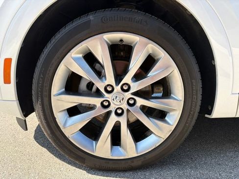 Certified 2023 Buick Envision Avenir AWD/4WD image 10