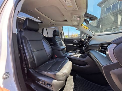 Used 2018 Chevrolet Traverse Premier w/ Redline Edition AWD/4WD image 22