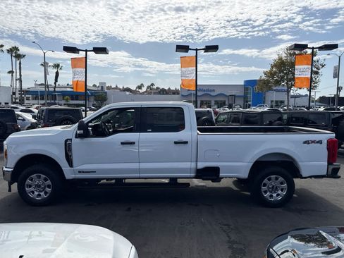 Used 2024 Ford F250 XLT AWD/4WD image 23