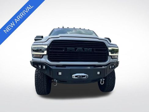 Used 2022 RAM 2500 Laramie w/ Night Edition AWD/4WD image 8