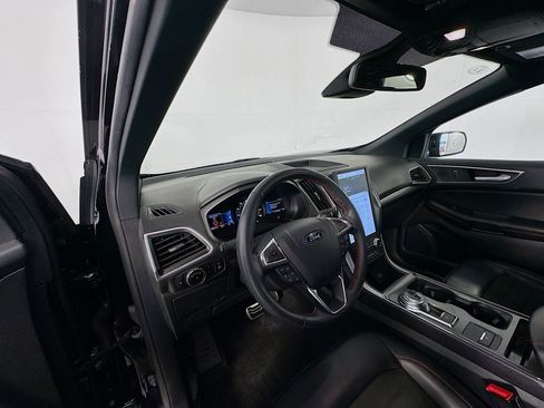 Used 2024 Ford Edge ST-Line AWD/4WD image 9