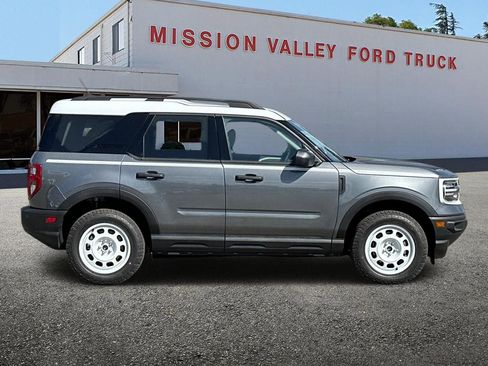 New 2024 Ford Bronco Sport Heritage w/ Heritage Convenience Package image 3