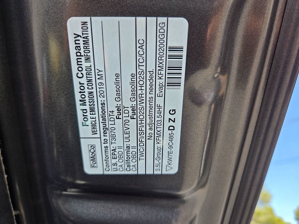 Used 2019 Ford Expedition Limited w/ Equipment Group 303A AWD/4WD image 67