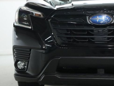Certified 2024 Subaru Forester Premium AWD/4WD image 6