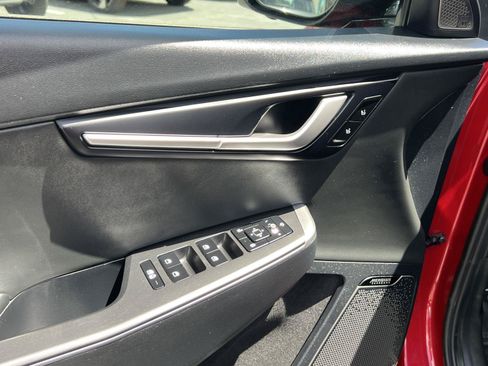 Used 2023 Kia EV6 Wind w/ Wind Technology Package AWD/4WD image 30