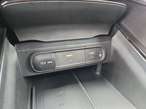 Used 2025 Kia Telluride SX image 31