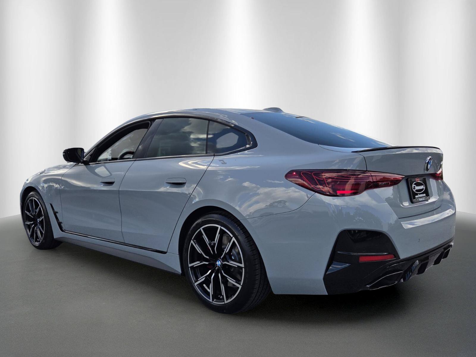 New 2027 BMW M440i w/ Premium Package RWD image 5