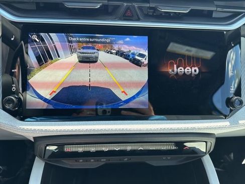 New 2026 Jeep Cherokee Laredo AWD/4WD image 20