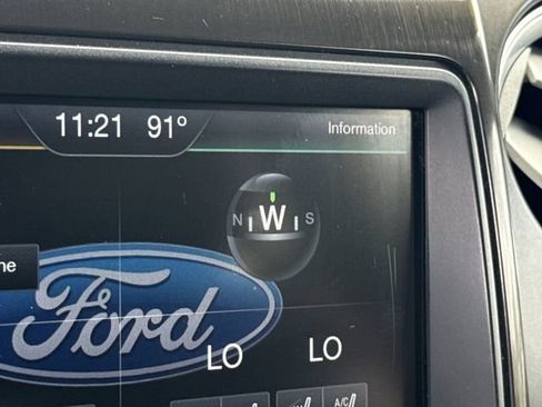 Used 2014 Ford F150 FX4 w/ Equipment Group 402A Luxury AWD/4WD image 35