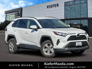 Used 2025 Toyota RAV4 XLE AWD/4WD video 1