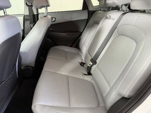 Used 2021 Hyundai Kona Limited w/ Cargo Package AWD/4WD image 14