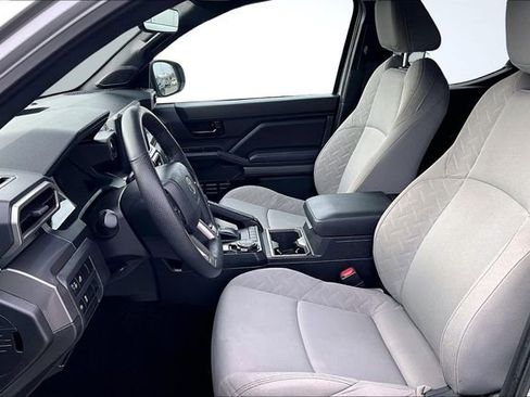 Used 2024 Toyota Tacoma SR5 image 19