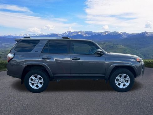 Used 2023 Toyota 4Runner SR5 Premium AWD/4WD image 7