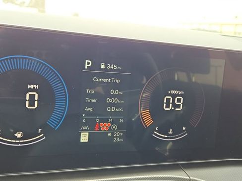 New 2026 Hyundai Santa Fe SE image 9