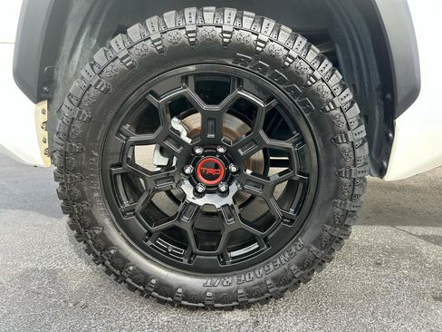 Used 2022 Toyota Tundra SR5 w/ Convenience Package image 35