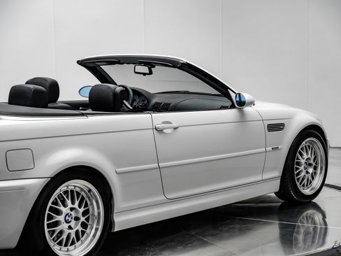 Used 2006 BMW M3 Convertible image 22