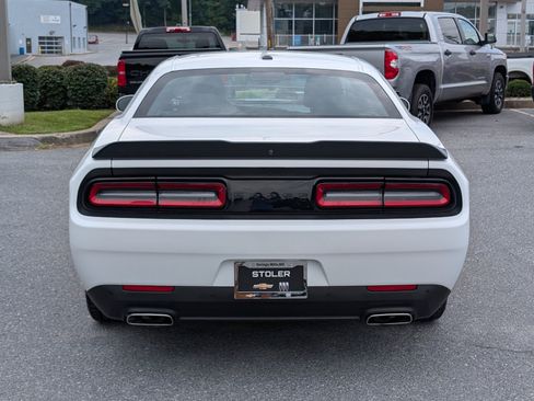 Used 2022 Dodge Challenger GT w/ Blacktop Package RWD image 4