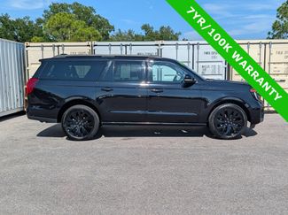 Used 2025 Ford Expedition Max Platinum w/ Stealth Appearance Package AWD/4WD video 3